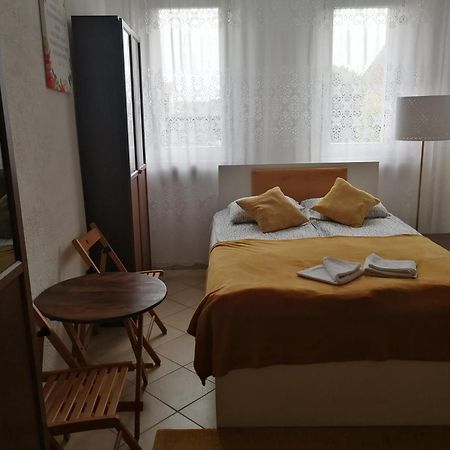 Apartamento Glebia Dąbrówno Exterior foto